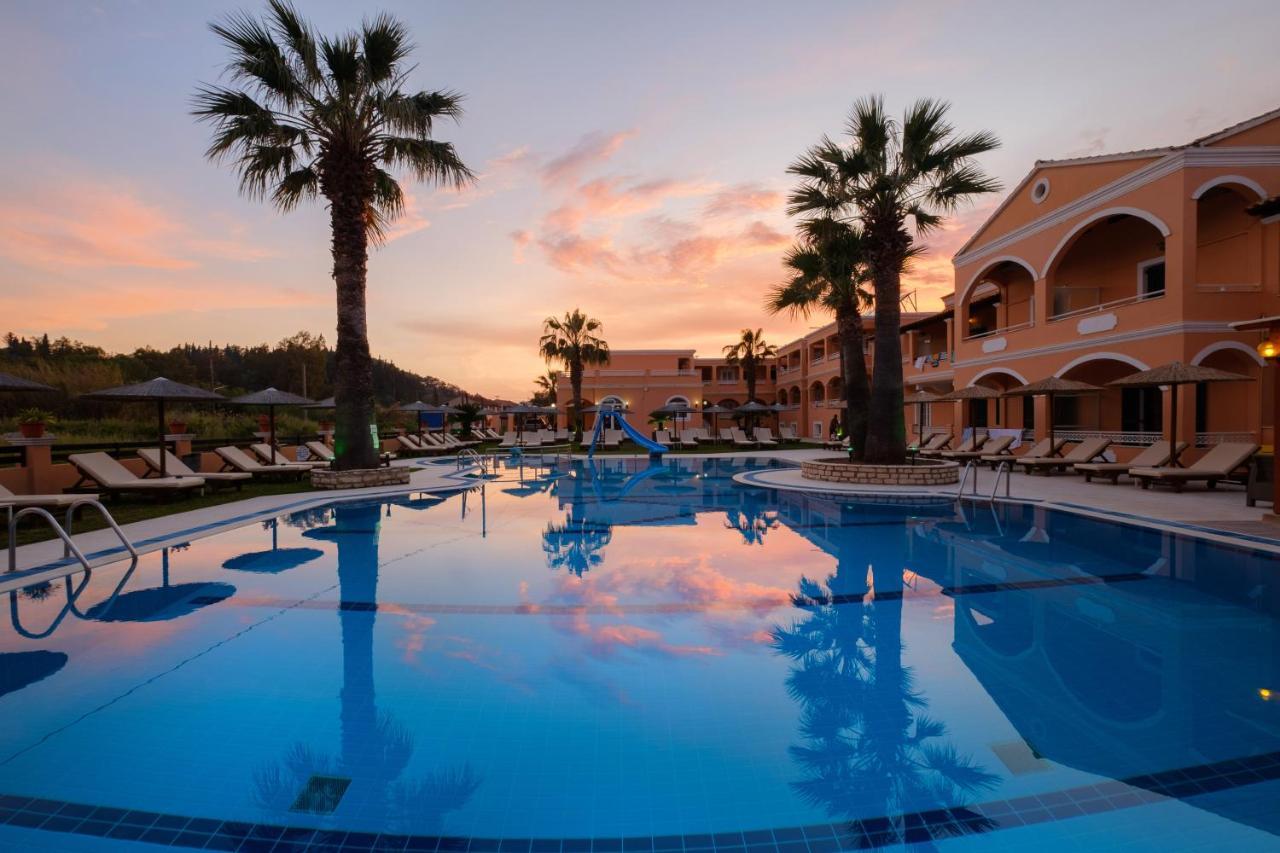 Lagoon Hotel & Apartments Сидарион Экстерьер фото